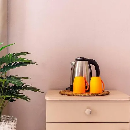 24 - & Access Apartament *