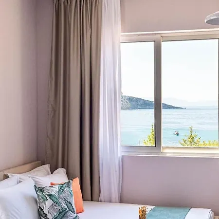24 - & Access Apartment Himare