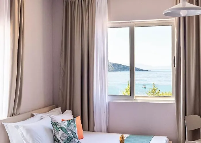 24 - & Access Apartament Himara